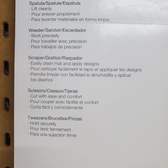 **NIB** Cricut Basic Tool Set - Picture 3 of 3